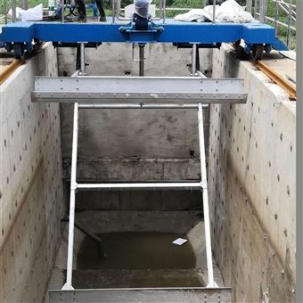 半橋周邊傳動刮泥機