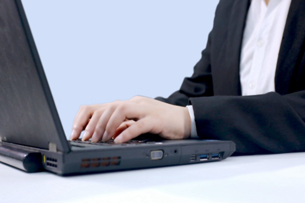 《四川省發(fā)電、水泥、鋼鐵、鋁冶煉行業(yè)碳市場(chǎng)能力提升實(shí)施方案》印發(fā)