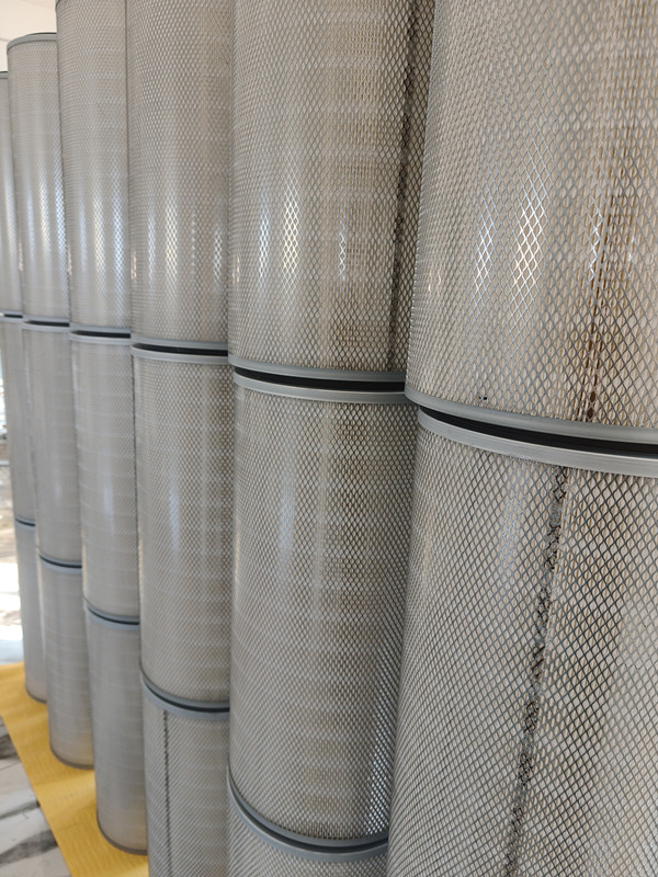 奥斯龙滤纸防阻燃覆膜滤筒350 660.jpg